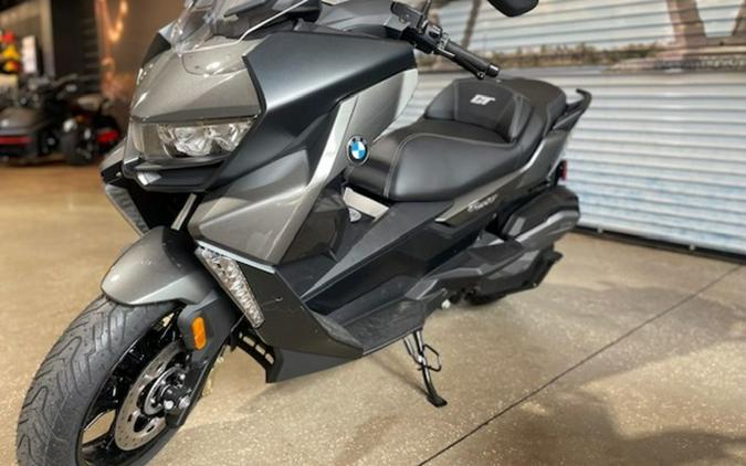 2024 BMW C 400 GT Triple Black