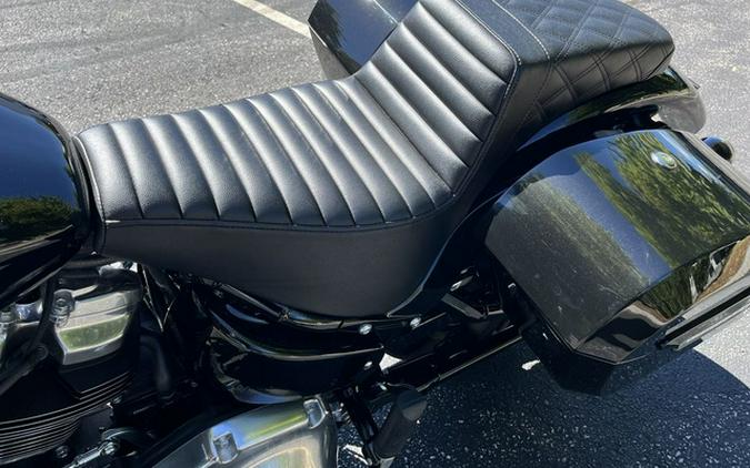 2025 Harley-Davidson Softail FXBB - Street Bob