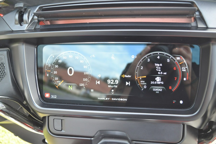 2024 Harley-Davidson® Street Glide® Whiskey Fire - FLHX