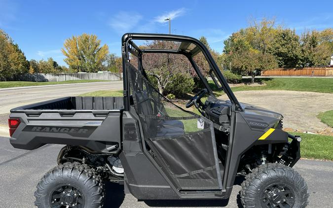 2024 Polaris Industries Ranger® 1000 Premium