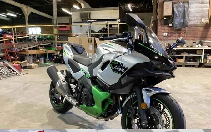 2024 Kawasaki Ninja® 7 Hybrid ABS