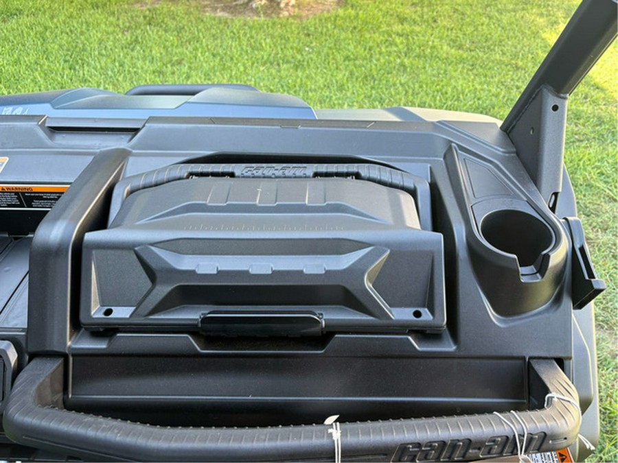 2025 Can-Am Defender MAX XT HD9