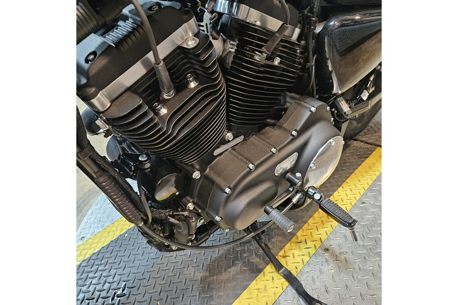 2022 Harley-Davidson® SPORTSTER 883 IRON