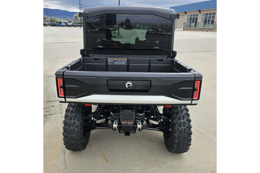 2026 Can-Am Defender MAX Limited HD11