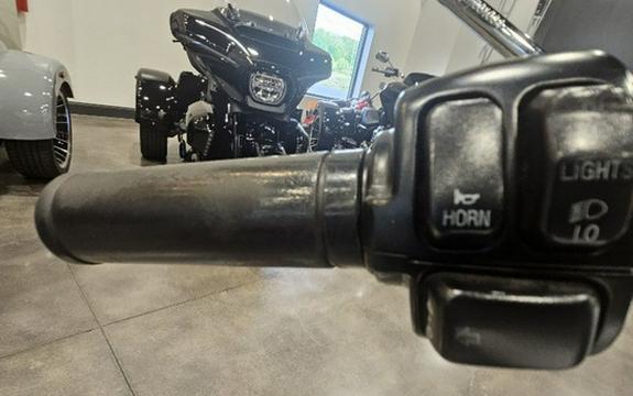 2006 Harley-Davidson Softail FLSTN - Deluxe