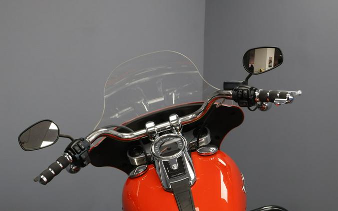 2020 Harley-Davidson® Sport Glide® Performance Orange