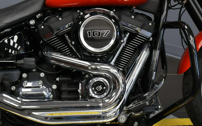 2020 Harley-Davidson® Sport Glide® Performance Orange