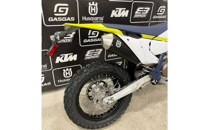 2024 Husqvarna Motorcycles FE 350s