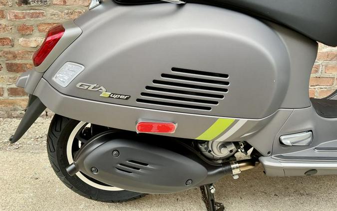 2023 Vespa GTS 300 Super Tech