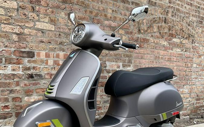 2023 Vespa GTS 300 Super Tech