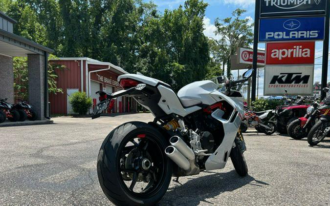 2024 Ducati Supersport 950 S - White Stripe