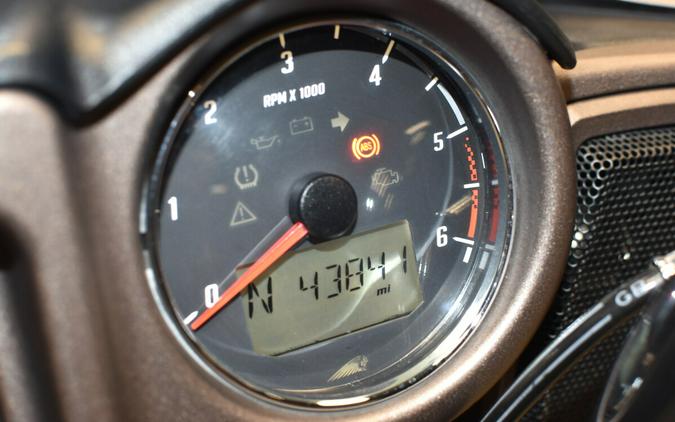 2019 Indian Motorcycle Dark Horse