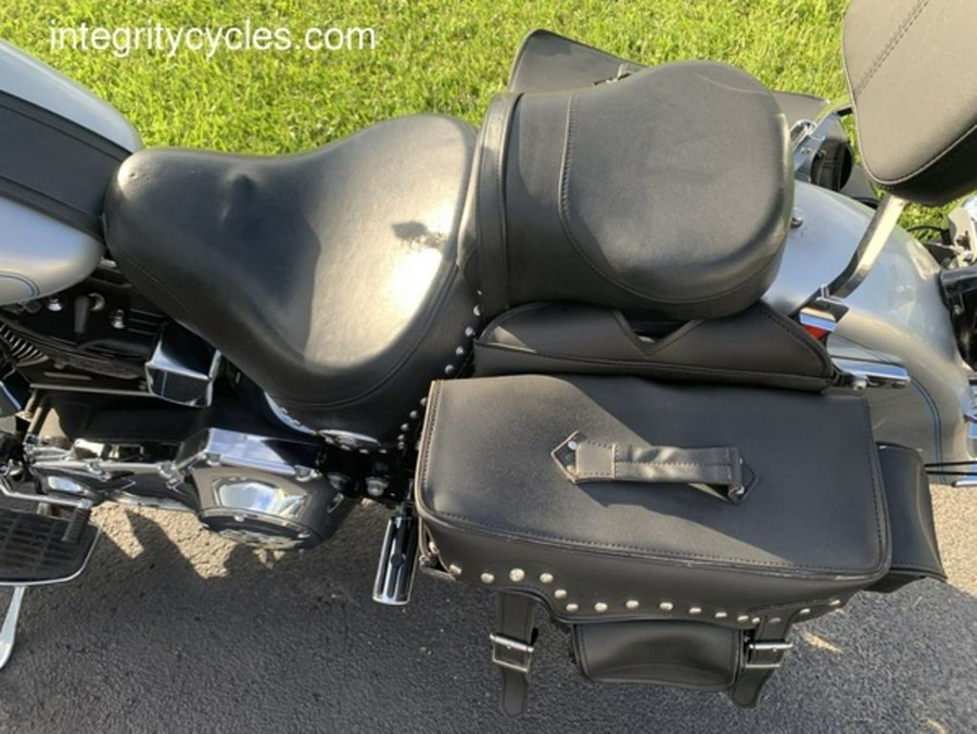 2005 Harley-Davidson® FLSTC - Heritage Softail® Classic