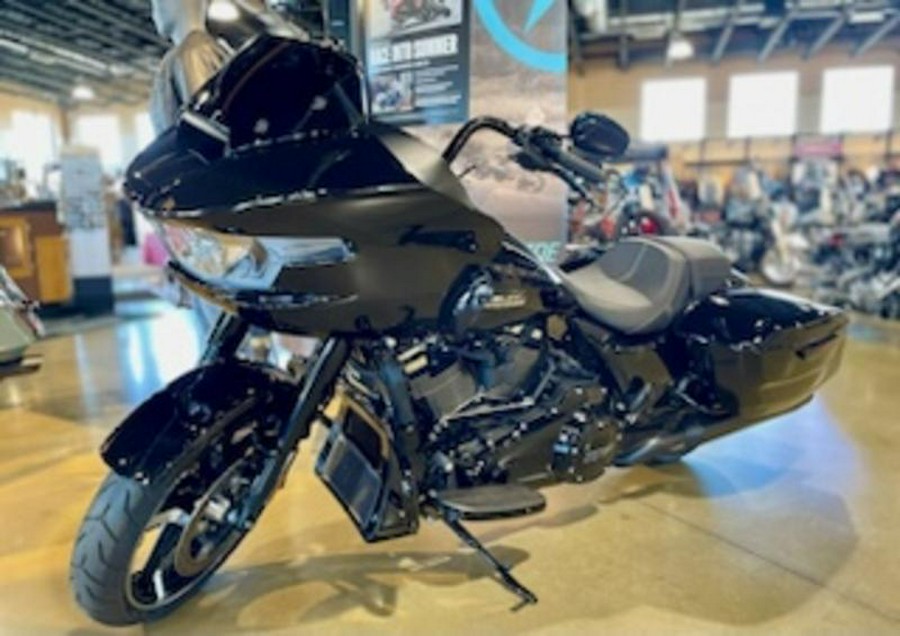 2024 Harley-Davidson® FLTRX - Road Glide®