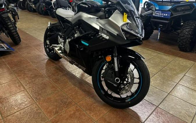 2026 CFMOTO 675SS