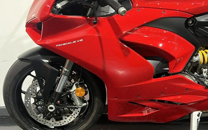 2021 Ducati Panigale V2 Ducati Red
