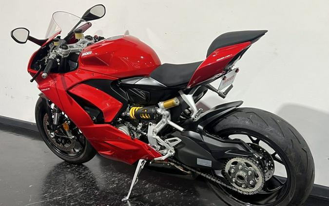 2021 Ducati Panigale V2 Ducati Red