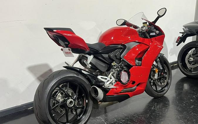 2021 Ducati Panigale V2 Ducati Red