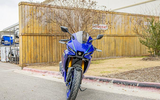 2026 YAMAHA YZFR3 ABS