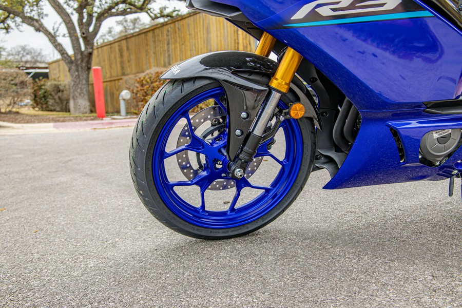 2026 YAMAHA YZFR3ATL