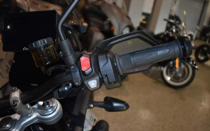 2025 Triumph Tiger 900 GT Pro Graphite / Sapphire Black