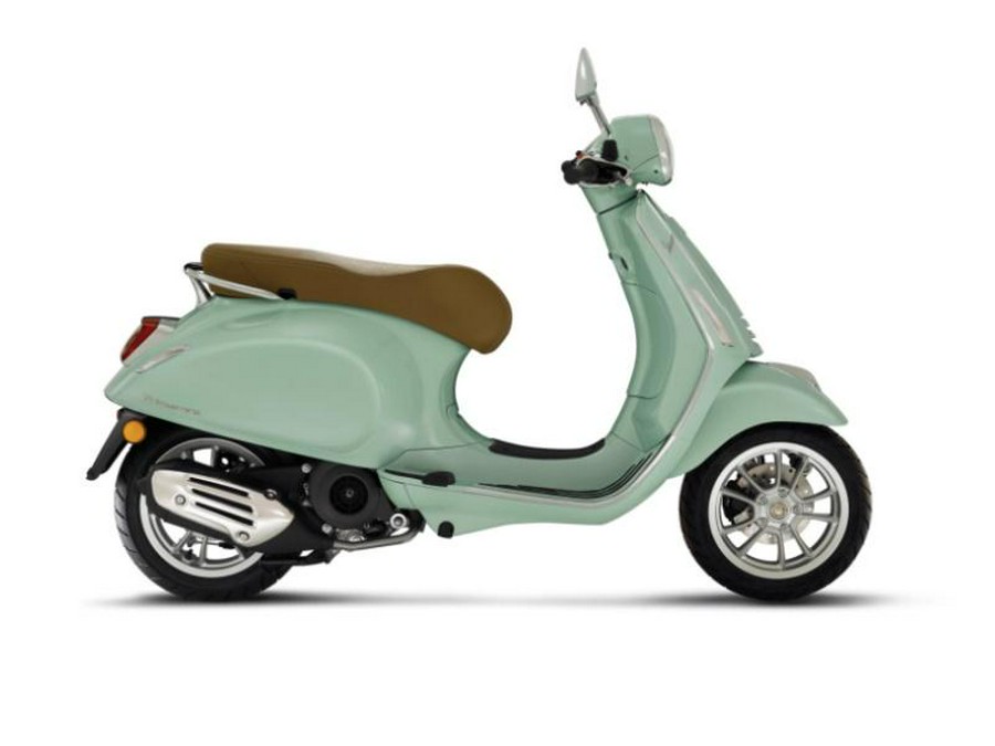 2021 Vespa Primavera 150 75TH