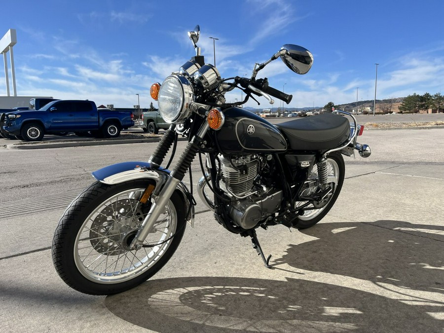 2015 Yamaha SR400 Super Sport