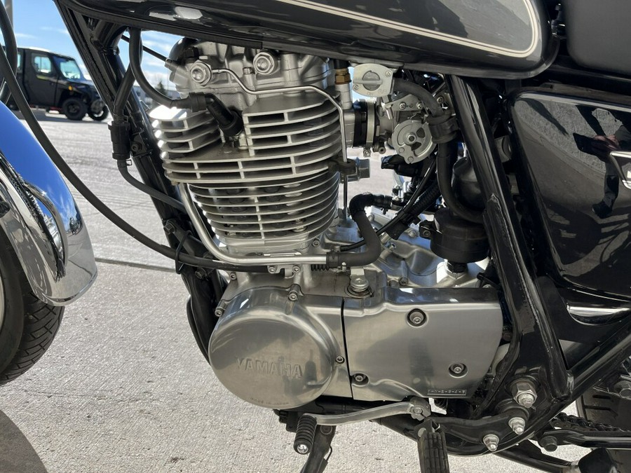 2015 Yamaha SR400 Super Sport