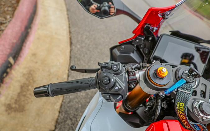 2026 YAMAHA YZFR7