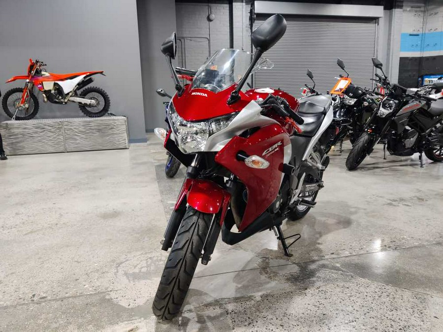 2012 HONDA CBR250R ABS