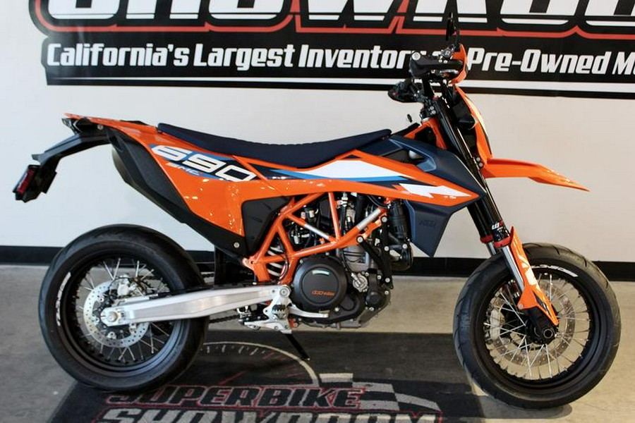 2023 KTM SMC 690 R