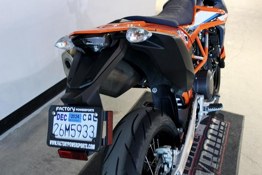 2023 KTM SMC 690 R