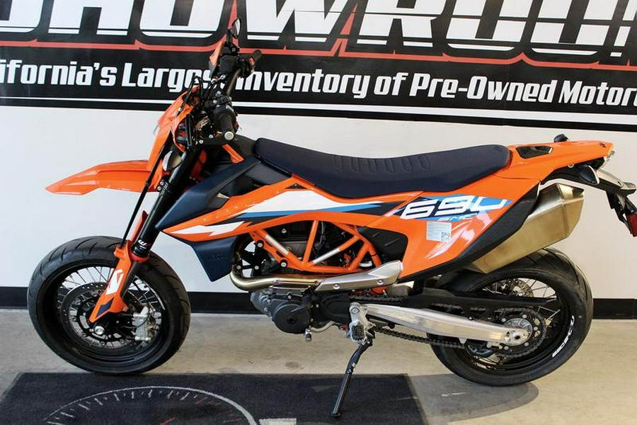 2023 KTM SMC 690 R