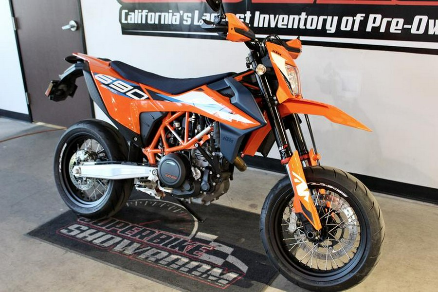 2023 KTM SMC 690 R