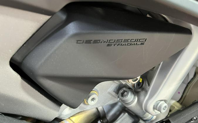 2026 Ducati PANIGALE V4