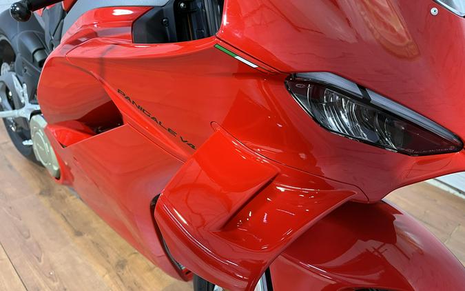 2026 Ducati PANIGALE V4