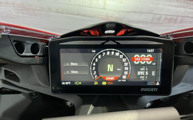 2026 Ducati PANIGALE V4