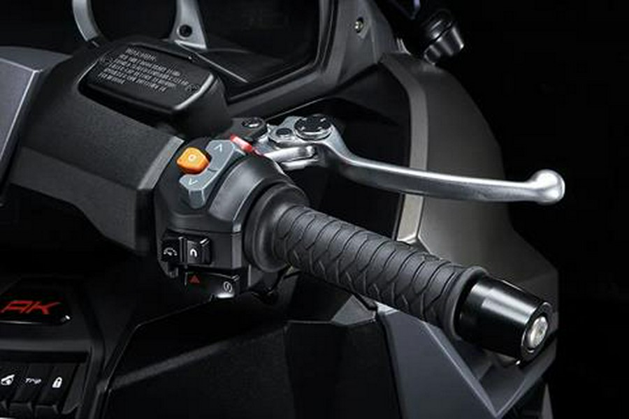 2026 Kymco AK 550i Premium