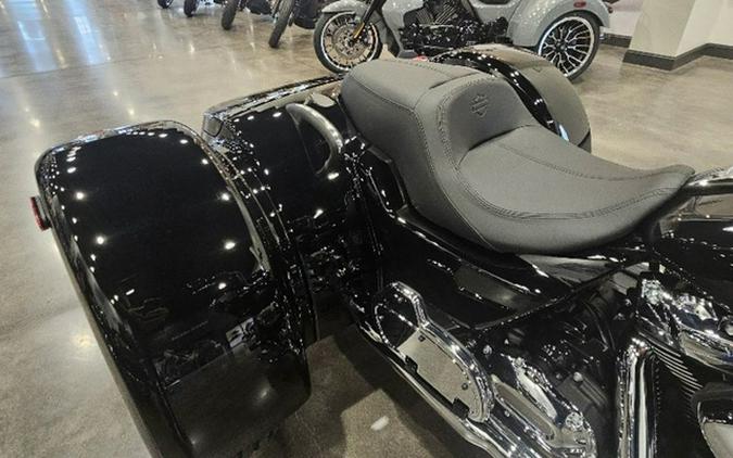 2026 Harley-Davidson FLTRT - Road Glide 3