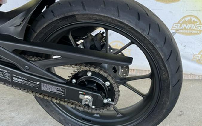 2025 Honda CB300R ABS