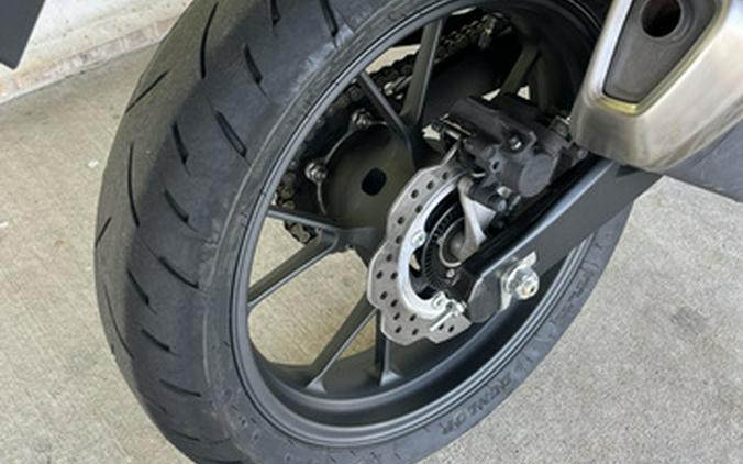 2025 Honda CB300R ABS