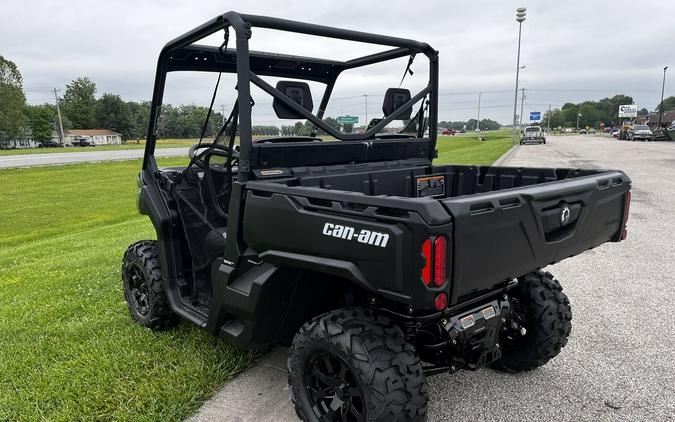 2024 Can-Am® Defender DPS HD7 Tundra Green