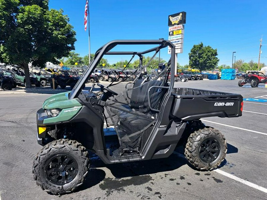 2024 Can-Am® Defender DPS HD7 Tundra Green