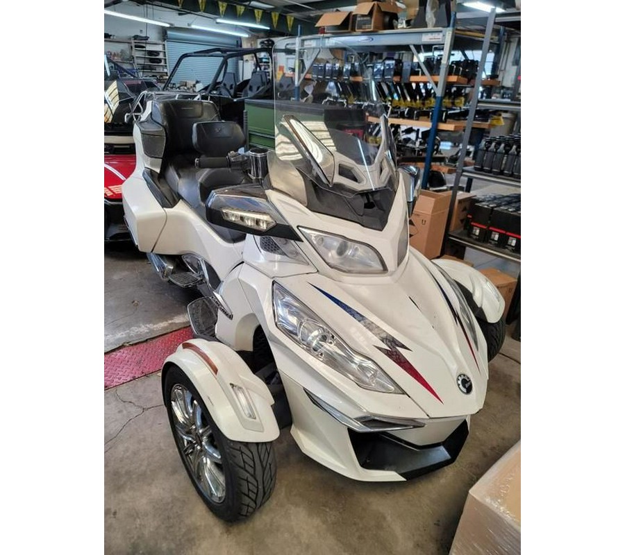 2014 Can-Am® Spyder® RT Limited SE6