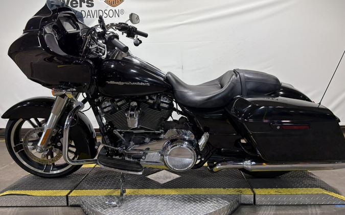 2017 Harley-Davidson Road Glide Special Vivid Black
