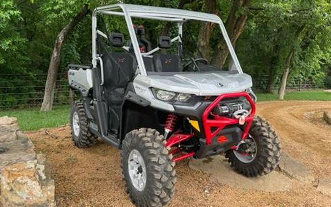 2024 Can-Am Defender X MR