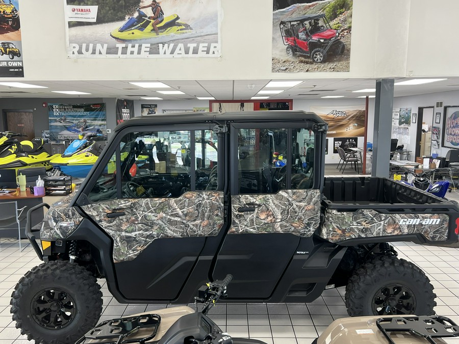 2024 Can-Am™ Defender MAX Limited HD10