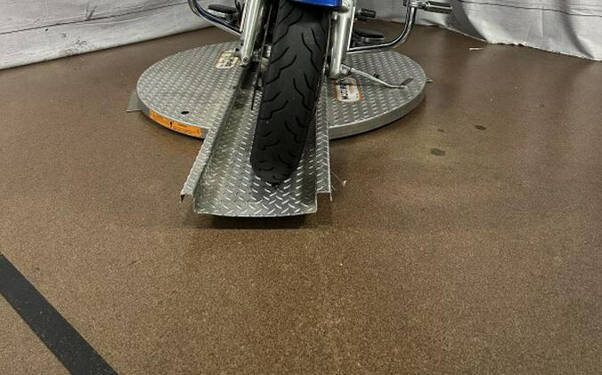 2016 Road Glide® Special – Long Haul Muscle