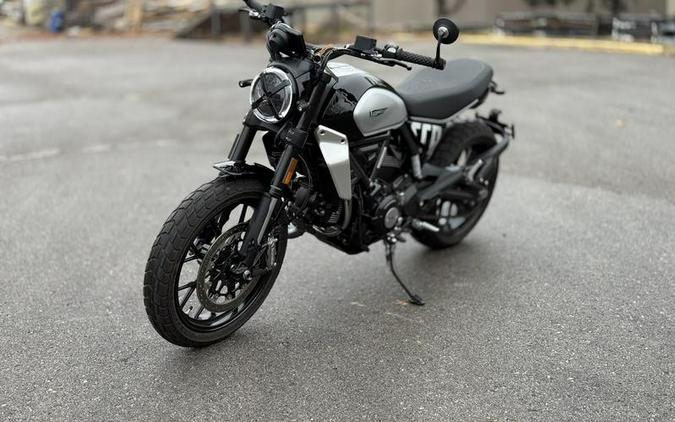 2024 Ducati Scrambler Icon (2G) Black