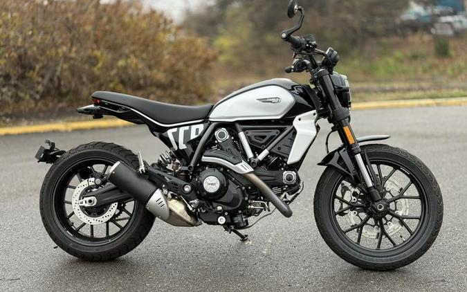 2024 Ducati Scrambler Icon (2G) Black